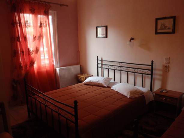 Imagen de la habitación del Hotel Hera, Nauplia. Foto 5