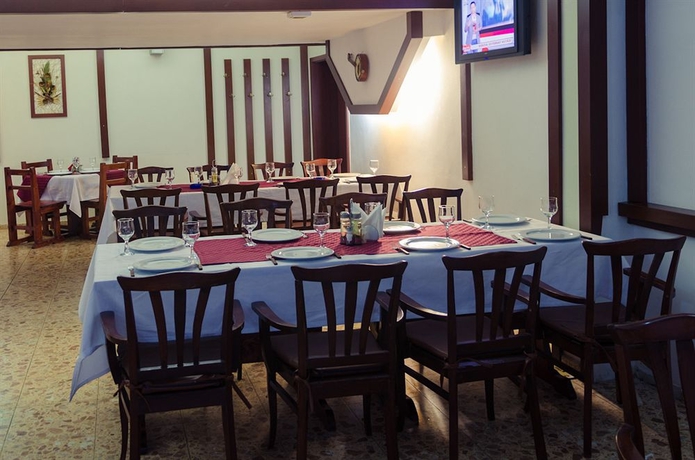 Imagen del bar/restaurante del Hotel Hera Predeal. Foto 3
