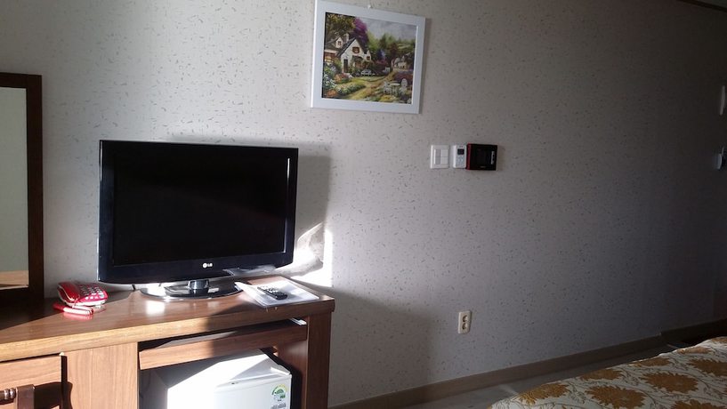 Imagen de la habitación del Hotel Hera, Seogwipo. Foto 13