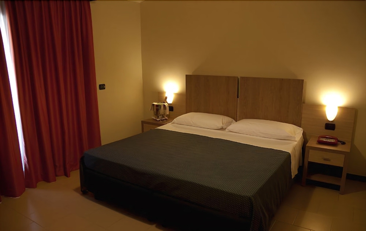 Imagen de la habitación del Hotel Heraclea Residence. Foto 4