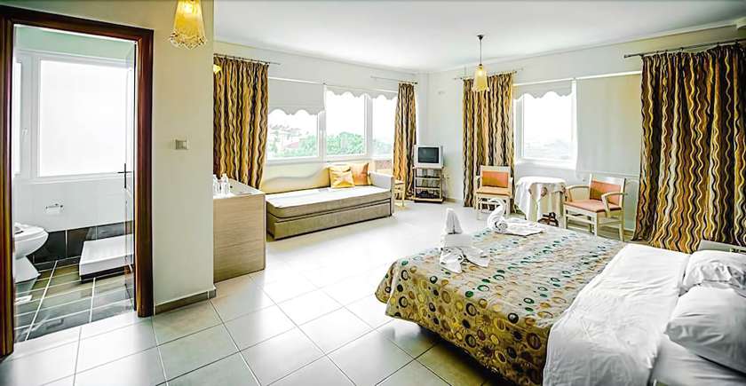 Imagen de la habitación del Hotel Heraion. Foto 4