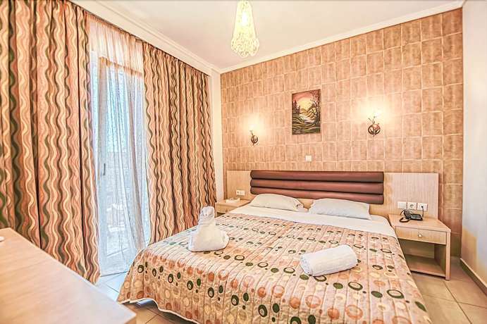 Imagen de la habitación del Hotel Heraion. Foto 6
