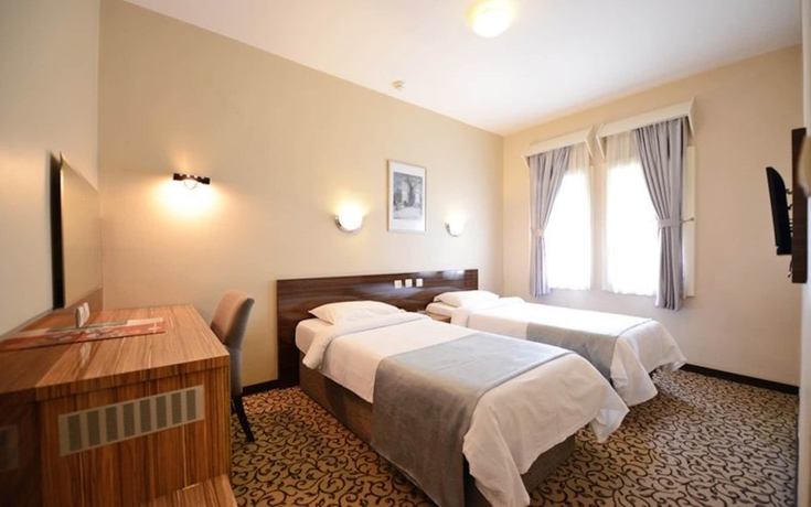 Imagen de la habitación del Hotel Herakles Thermal. Foto 5