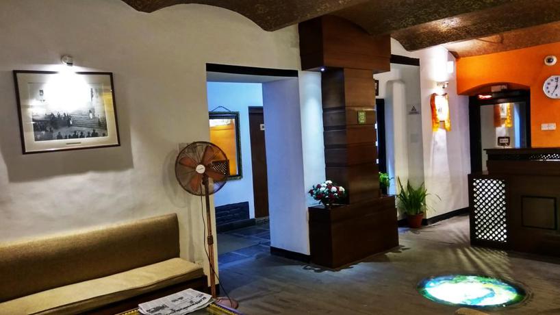 Imagen de los interiores del Hotel Heranya. Foto 14