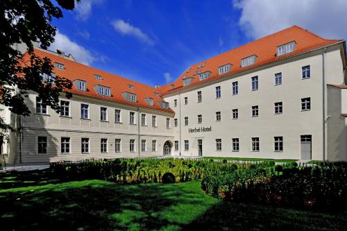 Imagen de los exteriores del Hotel Herbal Wrocław. Foto 13