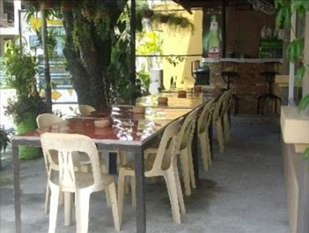 Imagen del bar/restaurante del Hotel Herbies Mansion. Foto 6