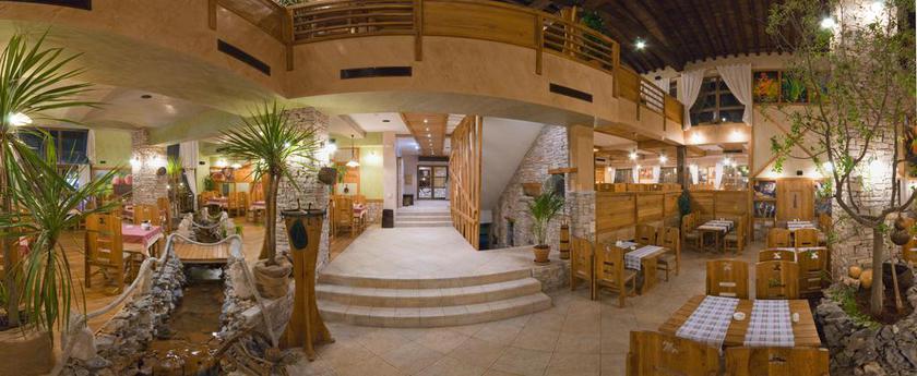 Imagen del bar/restaurante del Hotel Herceg Etno Selo Medjugorje. Foto 3