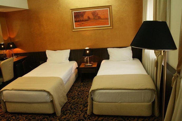 Imagen general del Hotel Hercegovina, Sarajevo. Foto 14