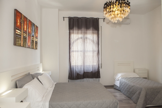 Imagen de la habitación del Hotel Herculaneum. Foto 9