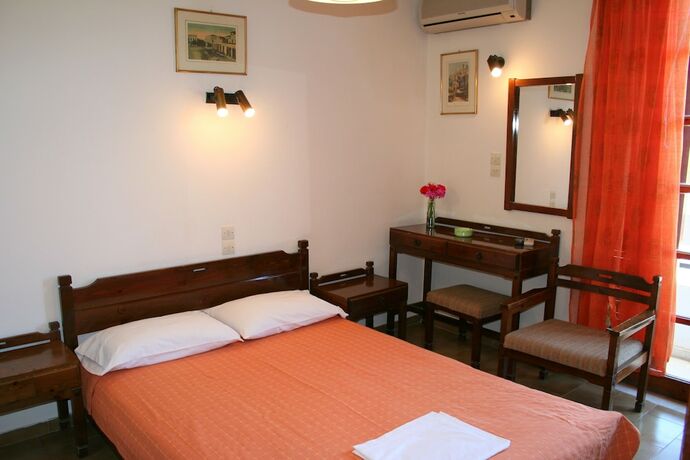 Imagen de la habitación del Hotel Hercules, Ancient Olympia. Foto 15