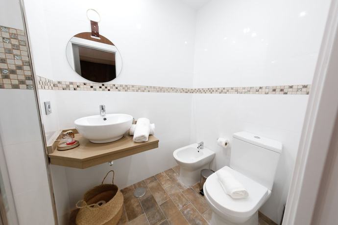 Imagen de la habitación del Hotel Hercules Boutique. Foto 15