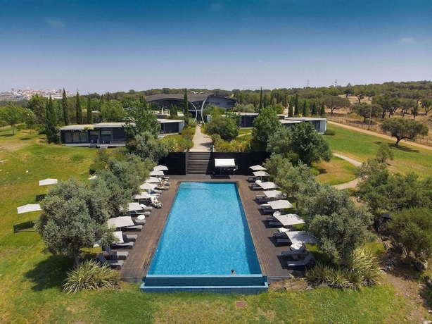 Imagen de la piscina del Hotel Herdade Da Cortesia. Foto 16