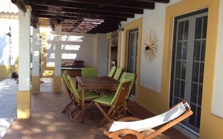 Imagen de los exteriores del Hotel Herdade De Montalvo. Foto 7