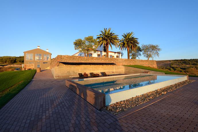 Imagen de los exteriores del Hotel Herdade Do Vau. Foto 6