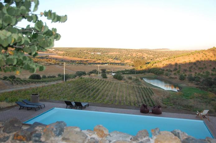 Imagen de la piscina del Hotel Herdade Do Vau. Foto 17