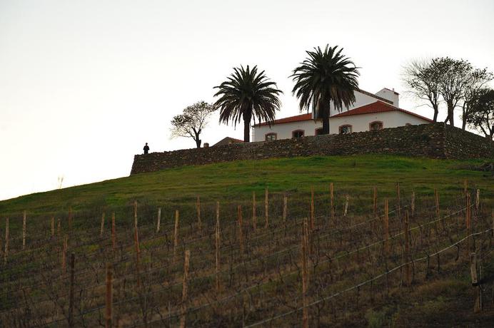 Imagen de los exteriores del Hotel Herdade Do Vau. Foto 7