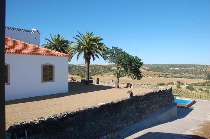 Imagen de los exteriores del Hotel Herdade Do Vau. Foto 8