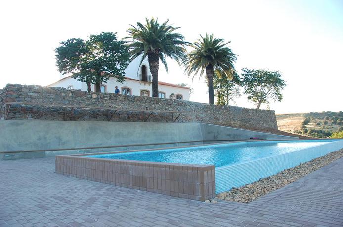 Imagen de la piscina del Hotel Herdade Do Vau. Foto 18