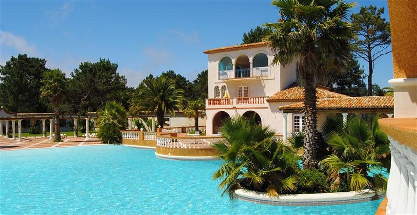 Imagen de la piscina del Hotel Herdade Lago Real. Foto 14