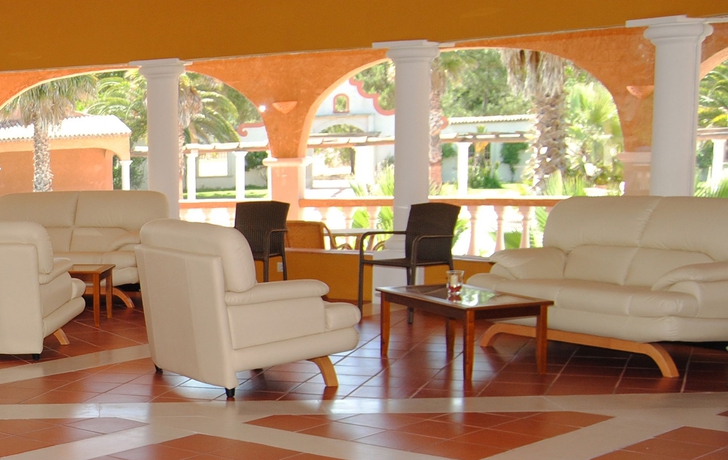 Imagen de los interiores del Hotel Herdade Lago Real. Foto 12