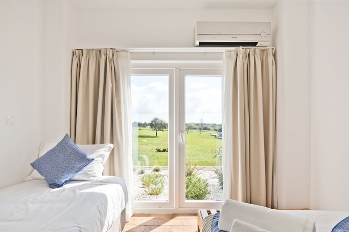 Imagen de la habitación del Hotel Herdade do Barrocal de Baixo. Foto 8