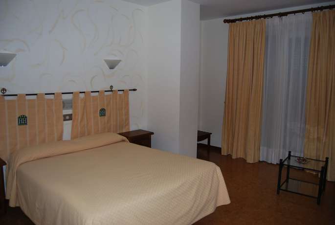 Imagen de la habitación del Hotel Heredero. Foto 2