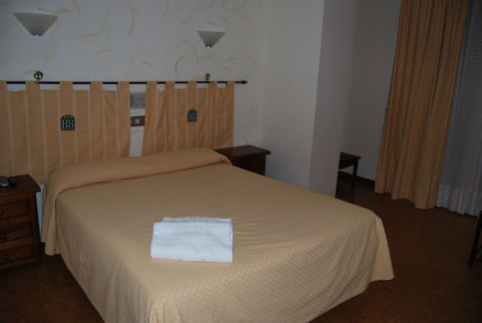 Imagen de la habitación del Hotel Heredero. Foto 3