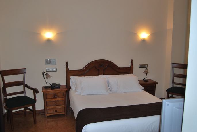 Imagen de la habitación del Hotel Heredero. Foto 6