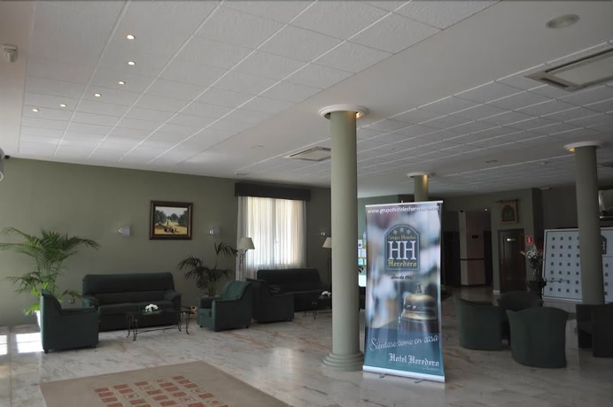 Imagen de los interiores del Hotel Heredero. Foto 17