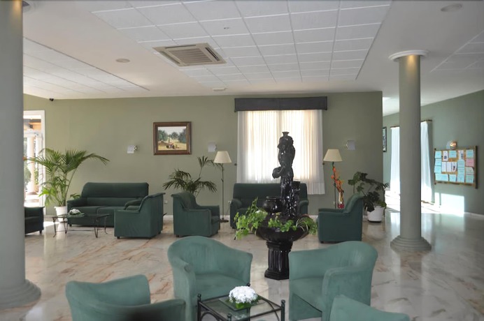 Imagen de los interiores del Hotel Heredero. Foto 18