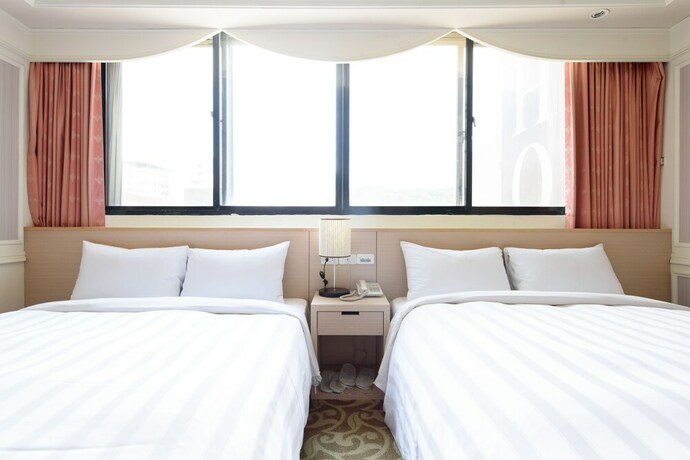Imagen de la habitación del Hotel Herhuan. Foto 14