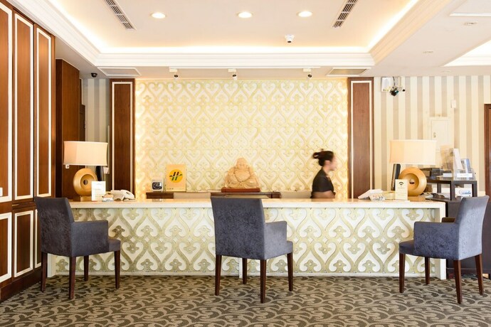 Imagen de los interiores del Hotel Herhuan. Foto 17