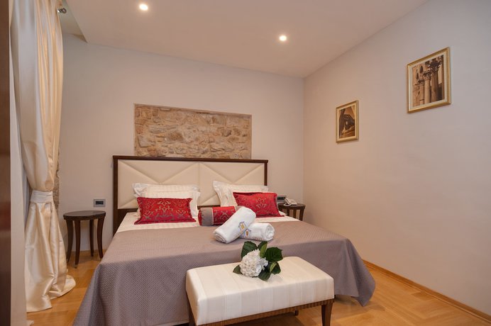 Imagen de la habitación del Hotel Heritage Antique Split. Foto 11