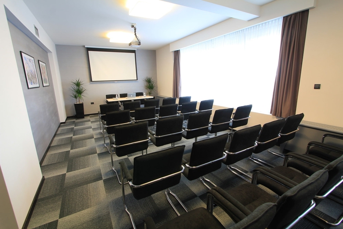 Imagen de los interiores del Hotel Heritage, Belgrado. Foto 10