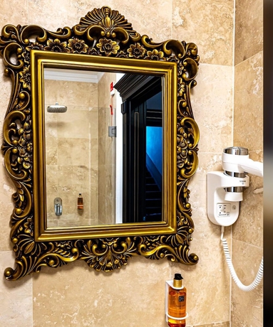 Imagen de la habitación del Hotel Heritage Boutique Sighisoara. Foto 11