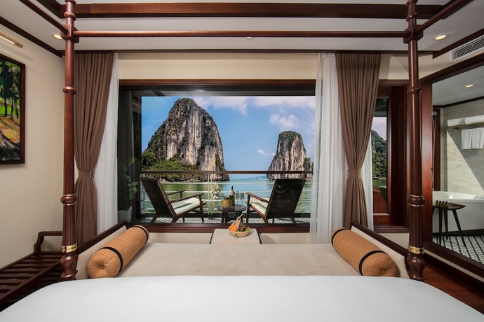 Imagen de la habitación del Hotel Heritage Cruises Cat Ba Archipelago. Foto 8