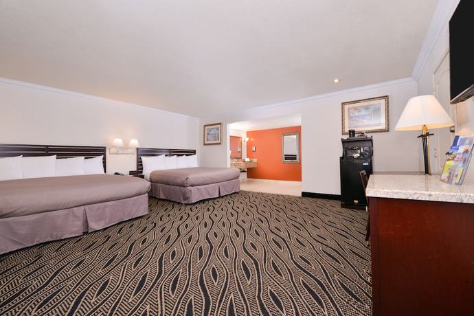 Imagen de la habitación del Hotel Heritage, El Monte. Foto 10