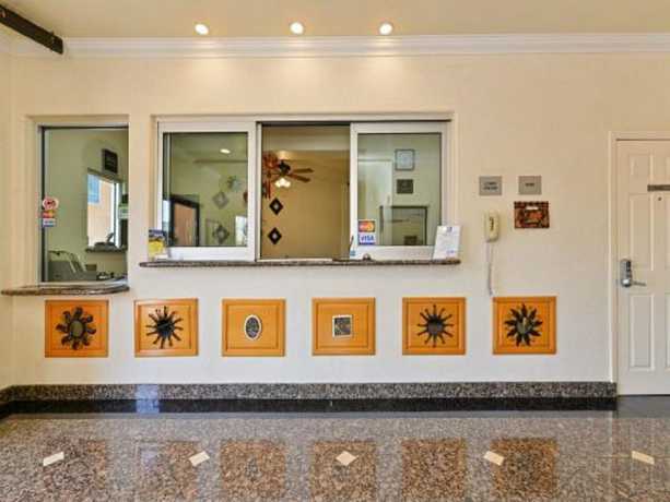 Imagen de los interiores del Hotel Heritage, El Monte. Foto 15