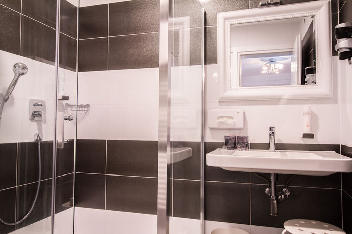 Imagen de la habitación del Hotel Heritage Forza. Foto 8