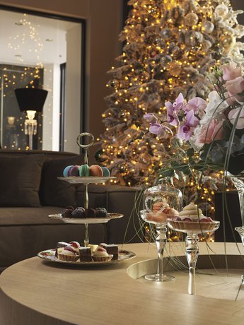 Imagen de los interiores del Hotel Heritage Hill, Atenas. Foto 16