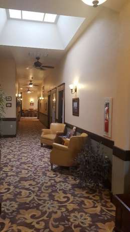 Imagen de los interiores del Hotel Heritage Inn, Artesia. Foto 14