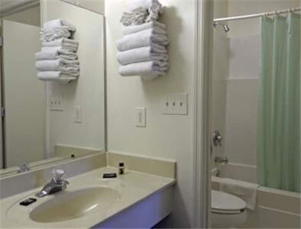 Imagen de la habitación del Hotel Heritage Inn Augusta. Foto 18