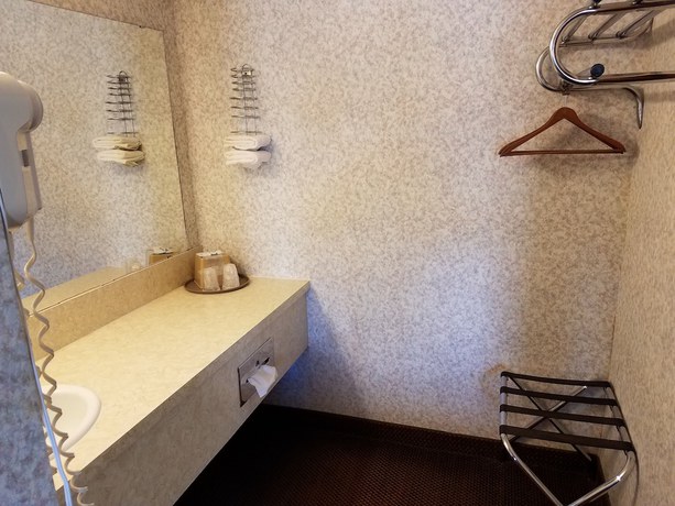 Imagen de la habitación del Hotel Heritage Inn, Duncan. Foto 10