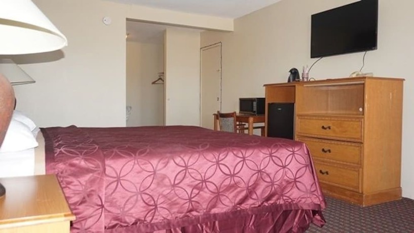 Imagen de la habitación del Hotel Heritage Inn Express Hayward. Foto 2