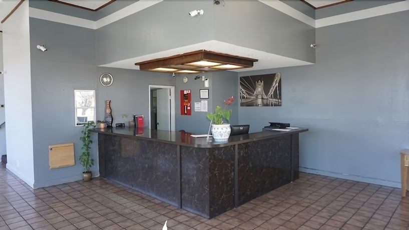 Imagen de los interiores del Hotel Heritage Inn Express Hayward. Foto 12