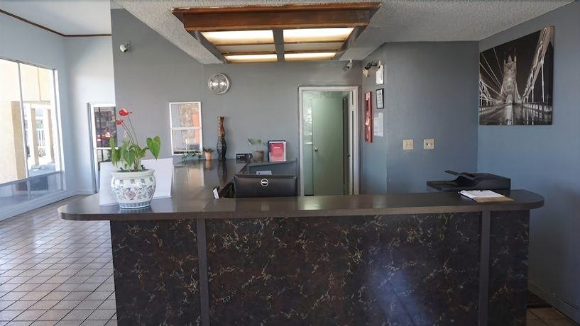 Imagen de los interiores del Hotel Heritage Inn Express Hayward. Foto 13