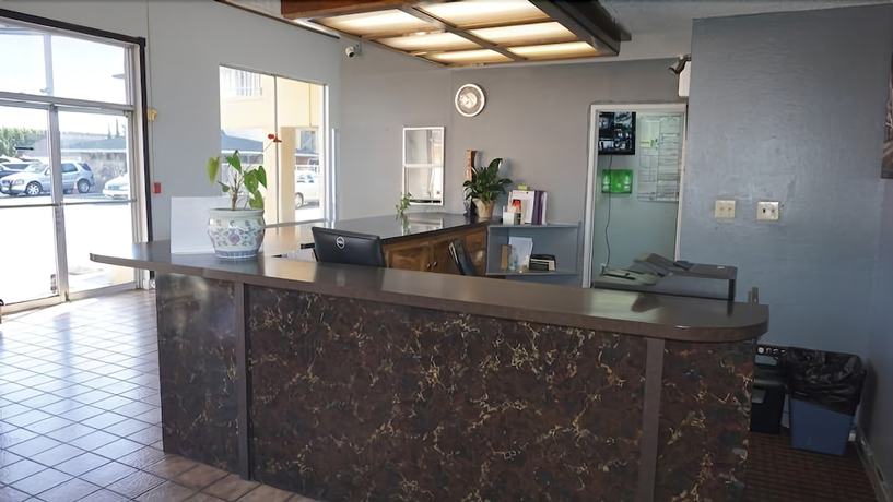 Imagen de los interiores del Hotel Heritage Inn Express Hayward. Foto 15