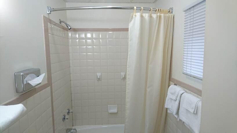 Imagen general del Hotel Heritage Inn, Uniontown. Foto 13