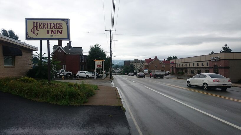 Imagen general del Hotel Heritage Inn, Uniontown. Foto 14