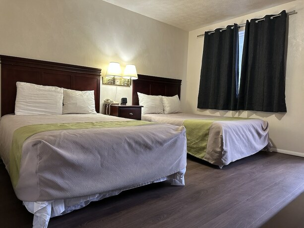 Imagen de la habitación del Hotel Heritage Inn, Uniontown. Foto 29